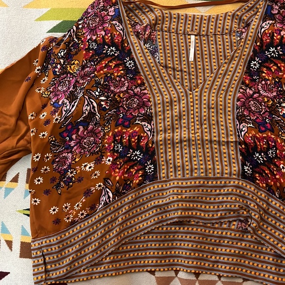 Free People boho hippie flowy floral hi-lo crop top - Picture 2 of 6